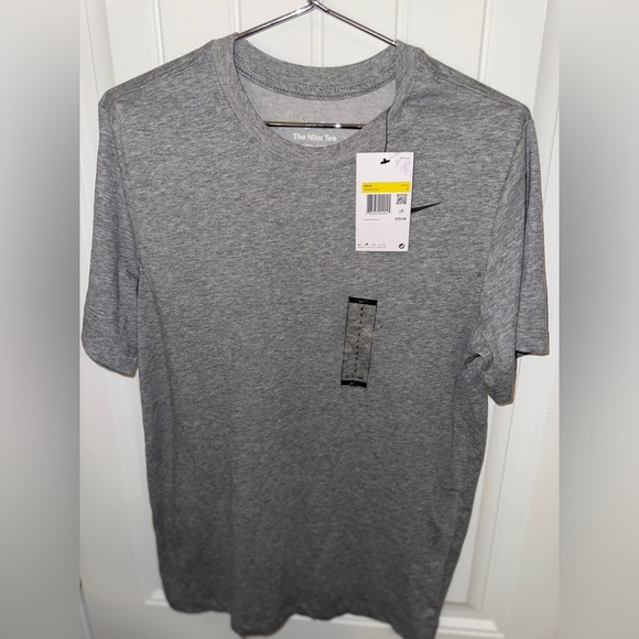 Nike Men's Heather Gray Short Sleeve Dri-Fit Tee - Picture 5 of 11